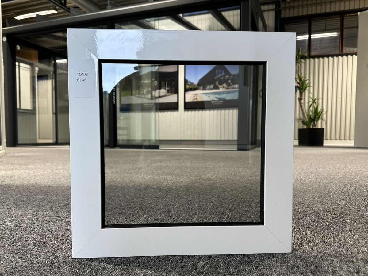 Glasprov med tonat glas. | Mekoflex Uterum